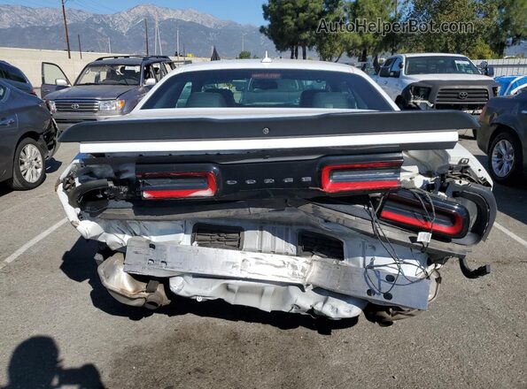 2C3CDZAG1HH629375 2017 DODGE CHALLENGER Белый Вид сзади