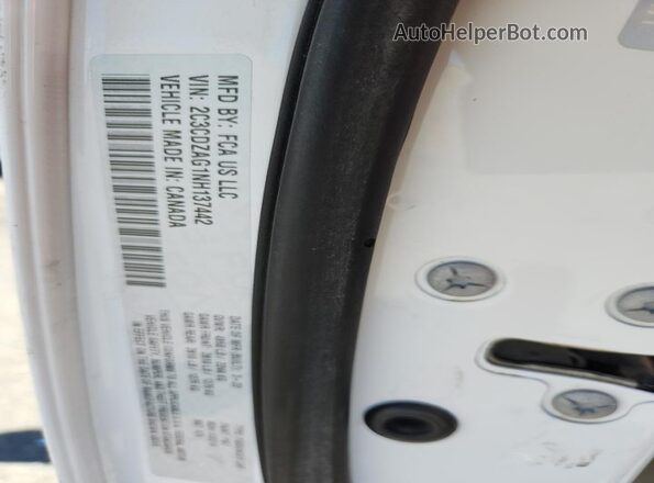 2C3CDZAG1NH137442 2022 DODGE CHALLENGER White Vista del compartimento del motor