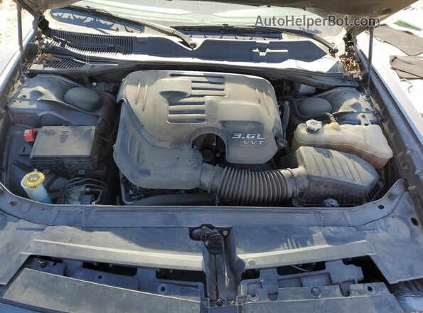 2C3CDZAG4LH146584 2020 DODGE CHALLENGER Gray Vista interior trasera