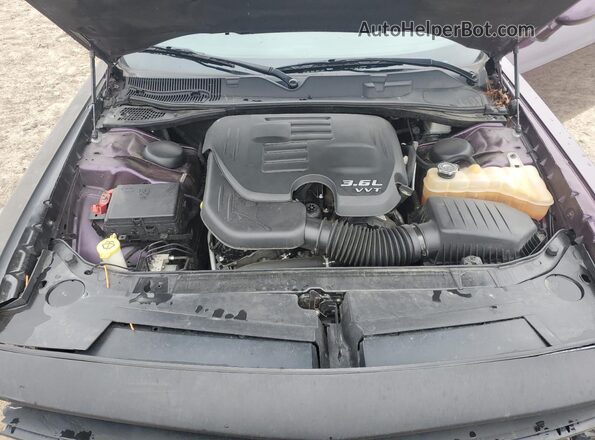 2C3CDZAG4LH161540 2020 DODGE CHALLENGER Фиолетовый Вид задней части салона