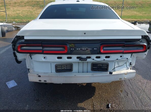 2C3CDZAG4NH181581 2022 DODGE CHALLENGER White Widok z przodu