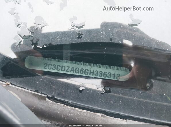 2C3CDZAG6GH336313 2016 DODGE CHALLENGER Белый Вид подкапотного пространства