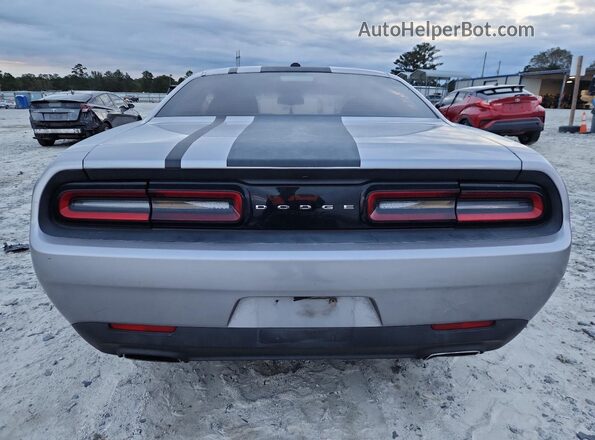 2C3CDZAGXGH194936 2016 DODGE CHALLENGER Серебряный Вид сзади