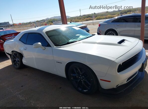 2C3CDZBT1NH242767 2022 DODGE CHALLENGER White Rear interior view