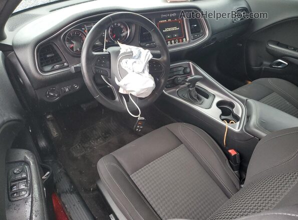 2C3CDZBT2HH613259 2017 DODGE CHALLENGER Burgundy Widok deski rozdzielczej