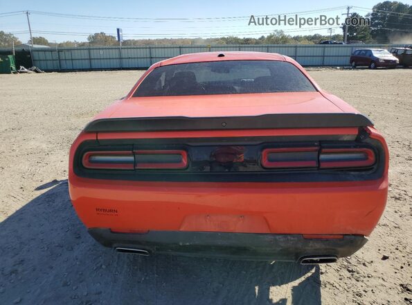 2C3CDZJG2NH191221 2022 DODGE CHALLENGER Оранжевый Вид сзади