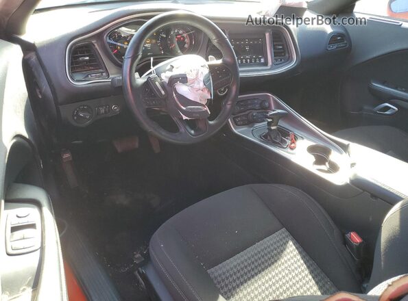 2C3CDZJG2NH191221 2022 DODGE CHALLENGER Оранжевый Вид панели приборов