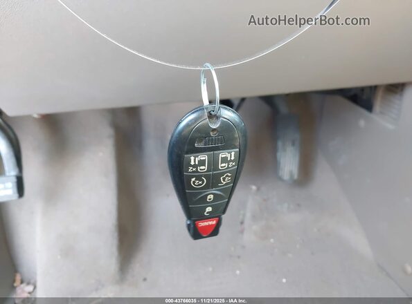 2C4RC1BG2GR166583 2016 CHRYSLER TOWN & COUNTRY White Widok deski rozdzielczej