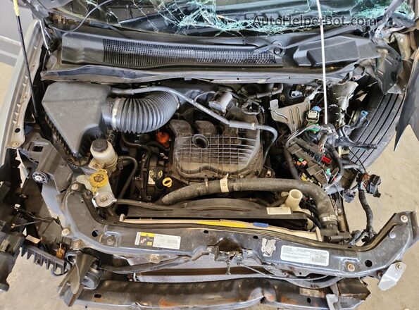 2C4RC1BG2GR186719 2016 CHRYSLER TOWN Silver Widok komory silnika