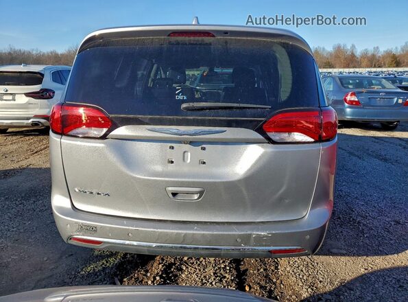 2C4RC1BG4HR803684 2017 CHRYSLER PACIFICA Silver Widok z tyłu