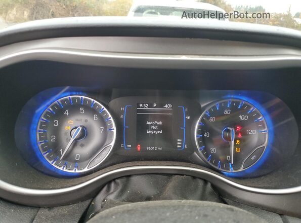2C4RC1BG4LR133661 2020 CHRYSLER PACIFICA Черный Вид щитка приборов
