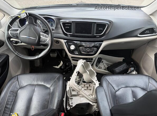2C4RC1BG4LR133661 2020 CHRYSLER PACIFICA Черный Вид панели приборов