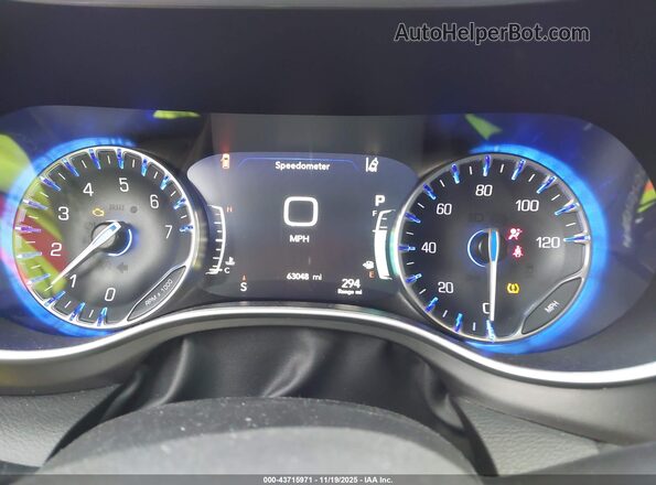 2C4RC1BG4RR149223 2024 CHRYSLER PACIFICA Silver Вид задніх сидінь