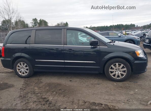 2C4RC1BG7GR110753 2016 CHRYSLER TOWN & COUNTRY Black Rear interior view
