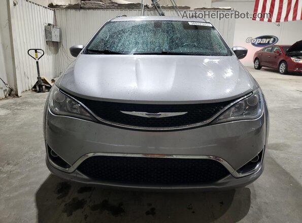 2C4RC1BG7JR141802 2018 CHRYSLER PACIFICA Silver 