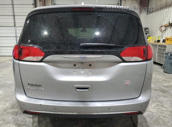 2C4RC1BG7JR141802 2018 CHRYSLER PACIFICA Silver 