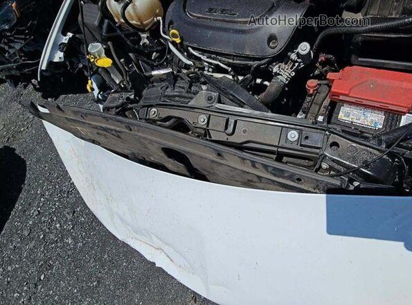 2C4RC1CG0NR103347 2022 CHRYSLER VOYAGER  Передняя левая четверть