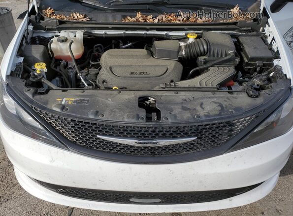 2C4RC1CG0NR224279 2022 CHRYSLER VOYAGER White ძრავის განყოფილების ხედი