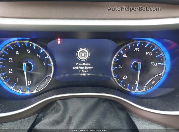 2C4RC1CG4RR201948 2024 CHRYSLER VOYAGER White Widok tylnych siedzeń