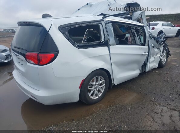 2C4RC1CG7NR132411 2022 CHRYSLER VOYAGER White Trasero derecho