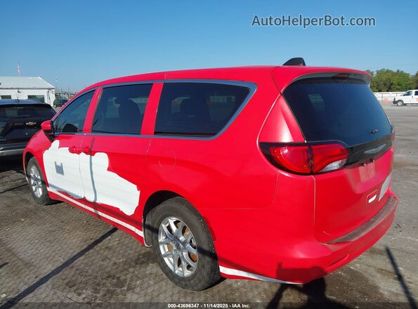 2C4RC1CG7PR516742 2023 CHRYSLER VOYAGER Red 360 interior view