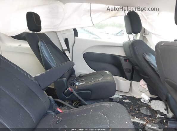 2C4RC1CG7RR131619 2024 CHRYSLER VOYAGER Silver VIN კოდის სტიკერის ხედი