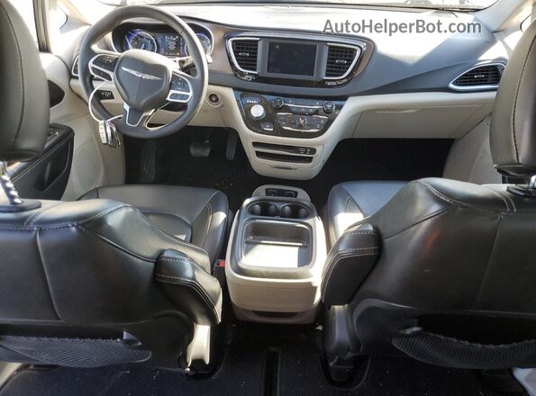 2C4RC1DG1LR144694 2020 CHRYSLER VOYAGER Charcoal Vista del salpicadero