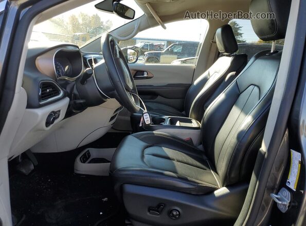 2C4RC1DG1LR144694 2020 CHRYSLER VOYAGER Charcoal Vista interior delantera
