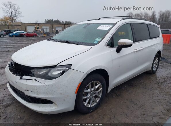 2C4RC1DG2MR542482 2021 CHRYSLER VOYAGER White Передня ліва чверть