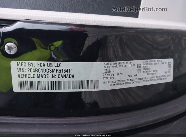 2C4RC1DG3MR516411 2021 CHRYSLER VOYAGER Black Շարժիչի բաժամունքի տեսք