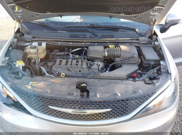 2C4RC1DG3MR523617 2021 CHRYSLER VOYAGER Серебряный Вид сзади