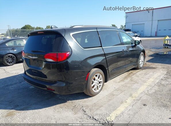 2C4RC1DG6LR168425 2020 CHRYSLER VOYAGER Black Tył prawy