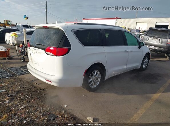 2C4RC1DG8LR265707 2020 CHRYSLER VOYAGER Белый Задняя правая четверть