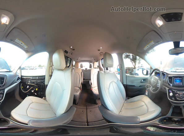 2C4RC1DG9LR261827 2020 CHRYSLER VOYAGER Gray Панорамний вид салону 360°