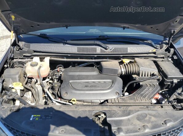 2C4RC1DG9LR262685 2020 CHRYSLER VOYAGER Black ძრავის განყოფილების ხედი