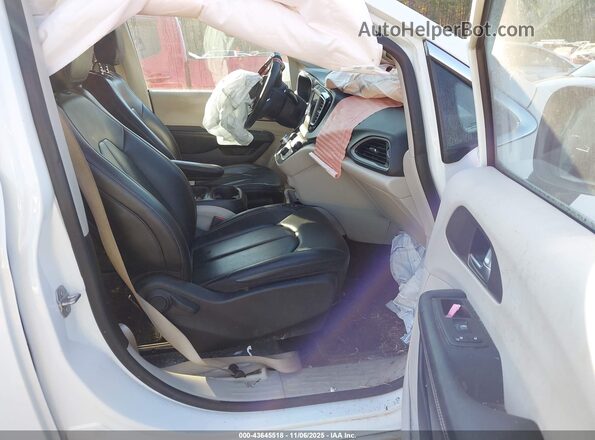 2C4RC1DG9MR543533 2021 CHRYSLER VOYAGER White წინა სალონის ხედი