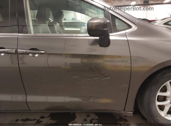 2C4RC1DGXMR513005 2021 CHRYSLER VOYAGER Серый Вид щитка приборов