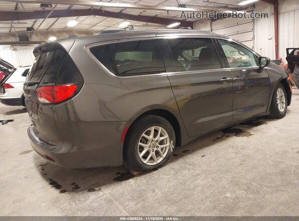 2C4RC1DGXMR513005 2021 CHRYSLER VOYAGER Серый Задняя правая четверть