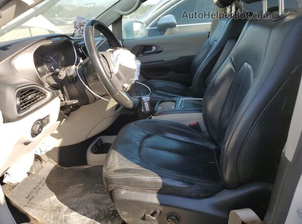 2C4RC1EG9LR173164 2020 CHRYSLER PACIFICA White Vista interior delantera