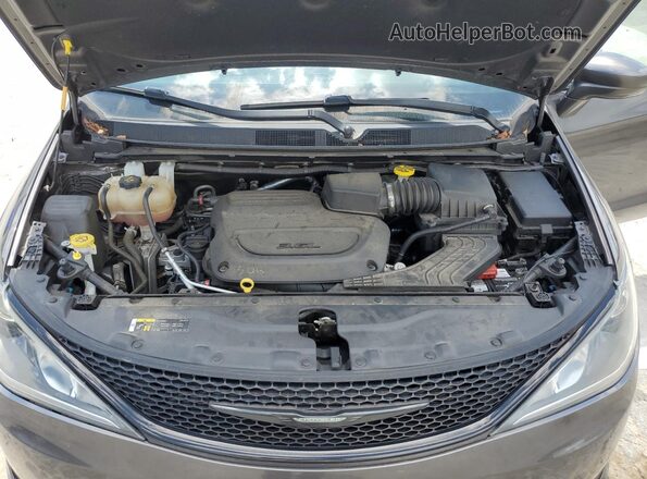 2C4RC1FG0LR140777 2020 CHRYSLER PACIFICA Charcoal Engine compartment view