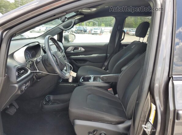 2C4RC1FG0LR140777 2020 CHRYSLER PACIFICA Charcoal Front interior view
