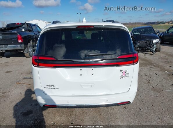 2C4RC1FG0NR123464 2022 CHRYSLER PACIFICA White 