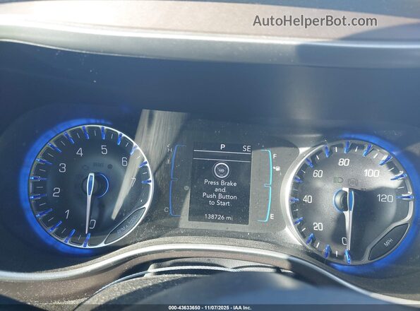 2C4RC1FG2JR227982 2018 CHRYSLER PACIFICA Blue 