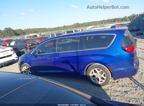2C4RC1FG2JR227982 2018 CHRYSLER PACIFICA Blue 