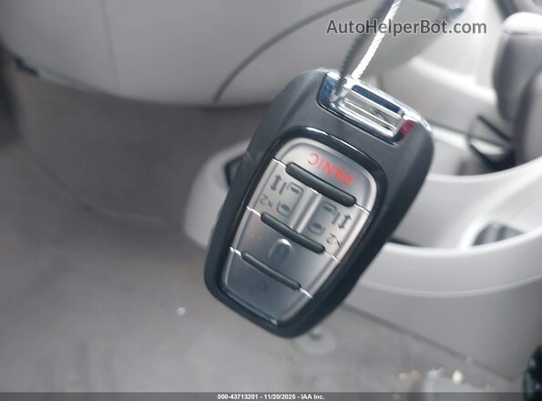 2C4RC1FG9LR237444 2020 CHRYSLER PACIFICA Black Dashboard view