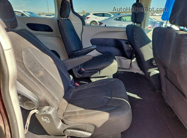 2C4RC1FG9MR556537 2021 CHRYSLER PACIFICA Бордовый Вид задней части салона