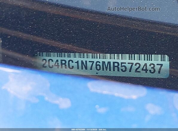 2C4RC1N76MR572437 2021 CHRYSLER PACIFICA Blue 