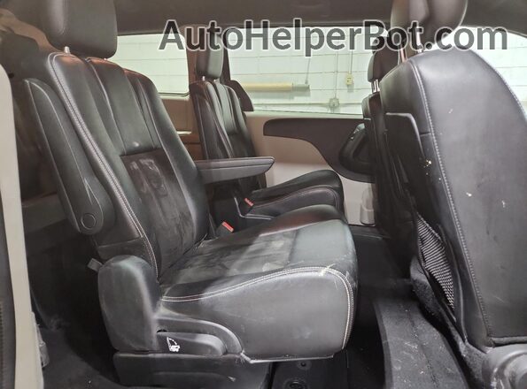 2C4RDGCG5LR152685 2020 DODGE GRAND Black Widok wnętrza z tyłu