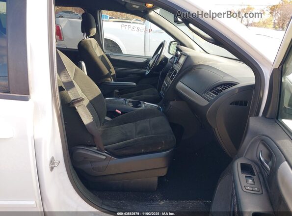 2C4RDGCG7GR279556 2016 DODGE GRAND CARAVAN White Vista interior delantera