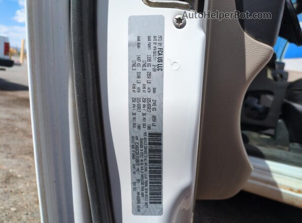 2C4RDGCGXLR189635 2020 DODGE GRAND White Widok komory silnika